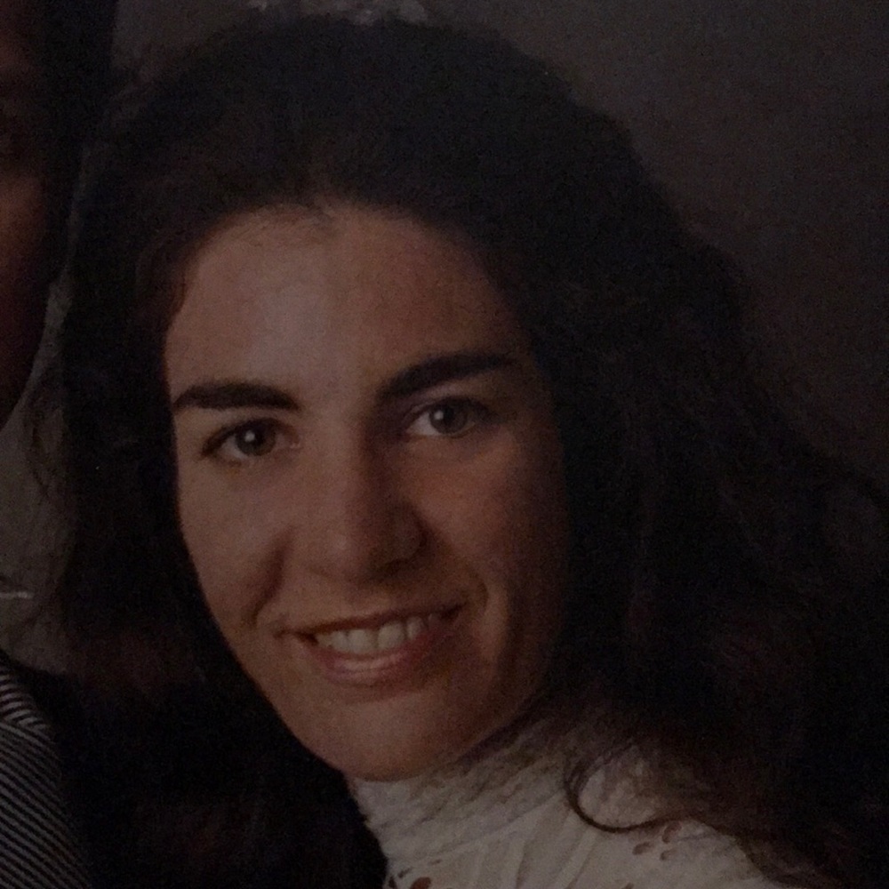 Meet your Posher, Cece